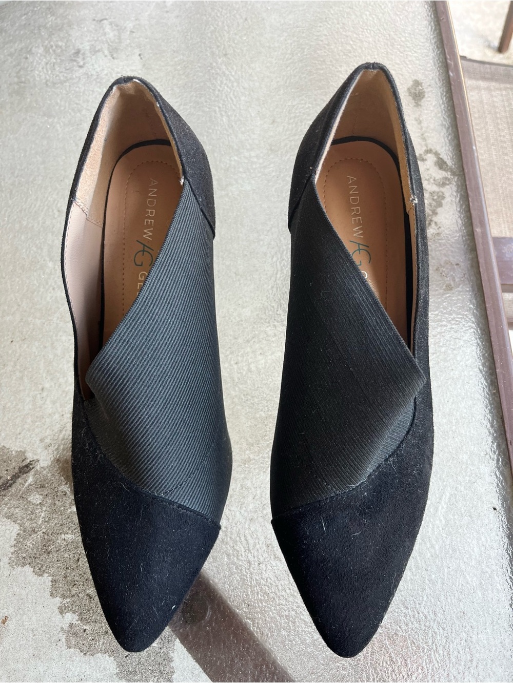 Andrew Geller Black Pointed Crossover Heels